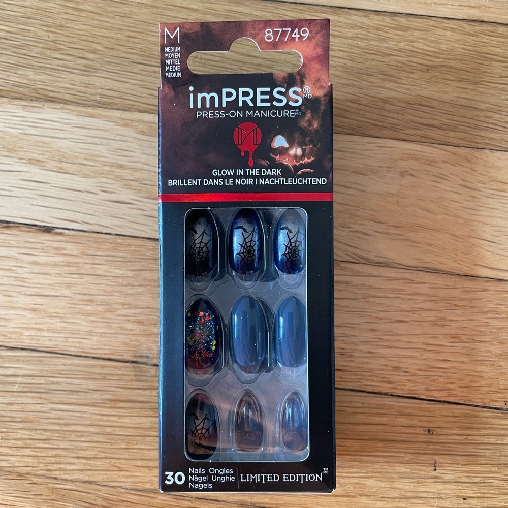 Halloween Impress Nails